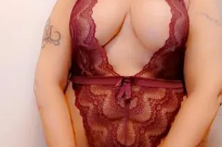 Special qv price for Tuesday😏😘... - Image 1