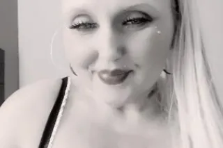 Monday funday let's play 😏🫦👅🍆 - Image 10