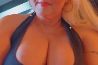 Monday funday let's play 😏🫦👅🍆 - Image 9