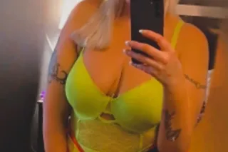 Snow got you down let me get your week ended right😏👅👄🍆 - Image 6